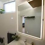 Apartment Rosa Garden Retreat *