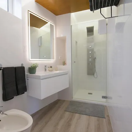 Rosa Garden Retreat Apartment