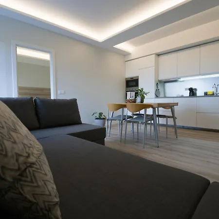 Appartement Rosa Garden Retreat *