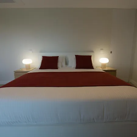 Rosa Garden Retreat *